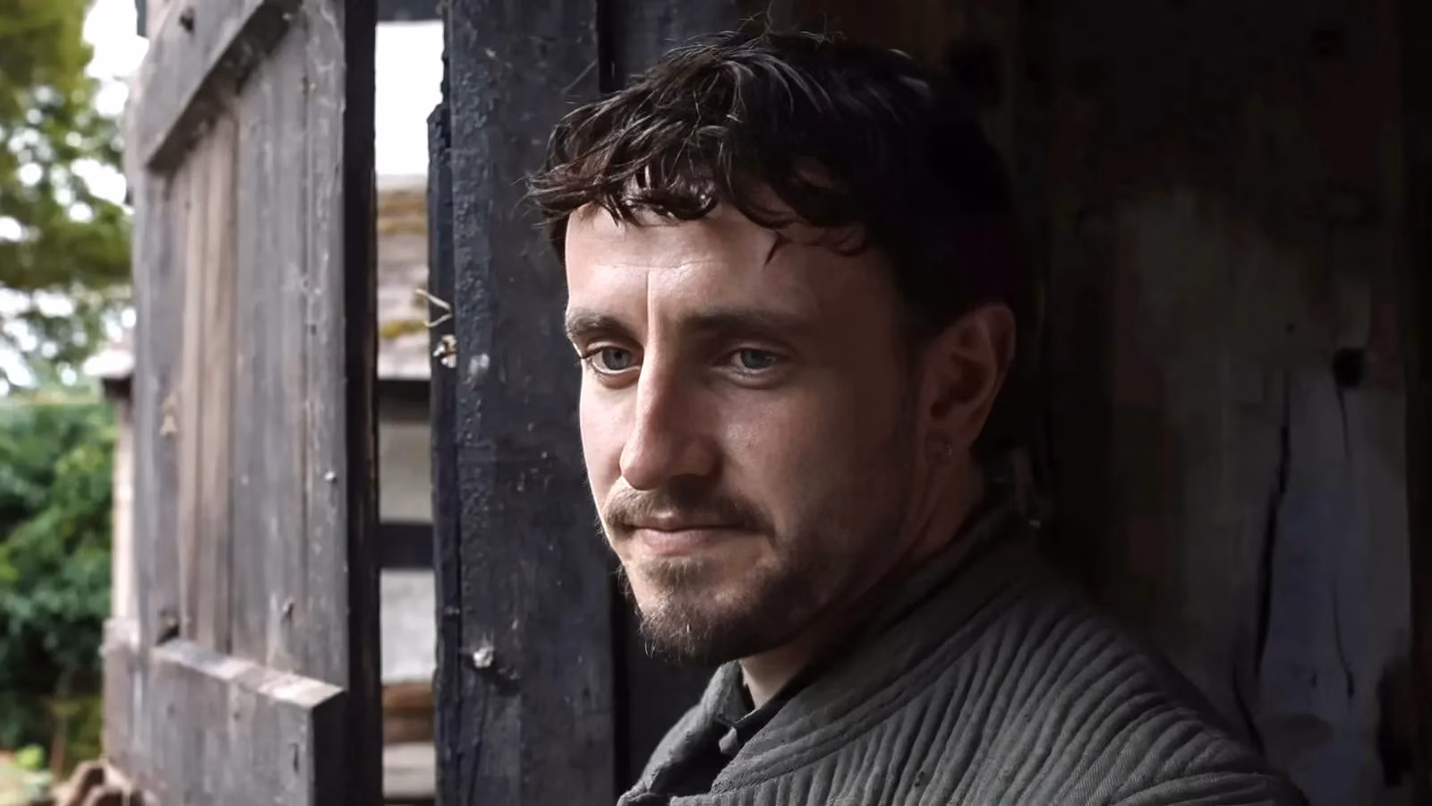 hamnet-a-cinematic-tapestry-of-love-loss-and-greek-echoes-image-0