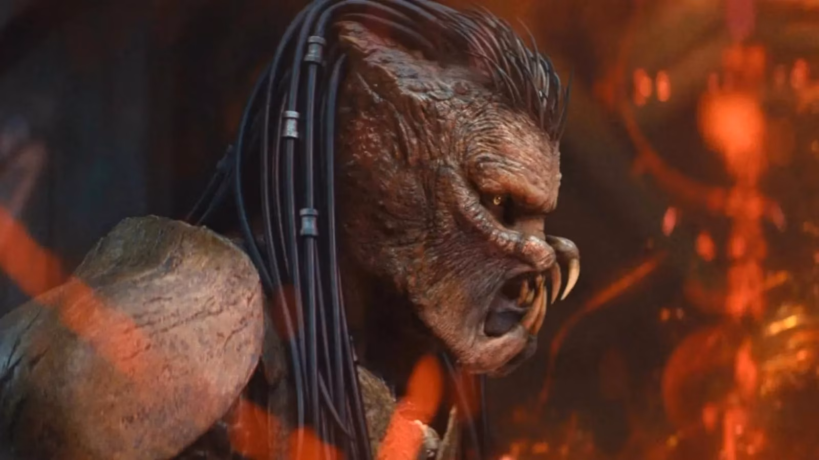 james-cameron-told-dan-trachtenberg-predator-badlands-would-work-then-claimed-he-doubted-it-image-0