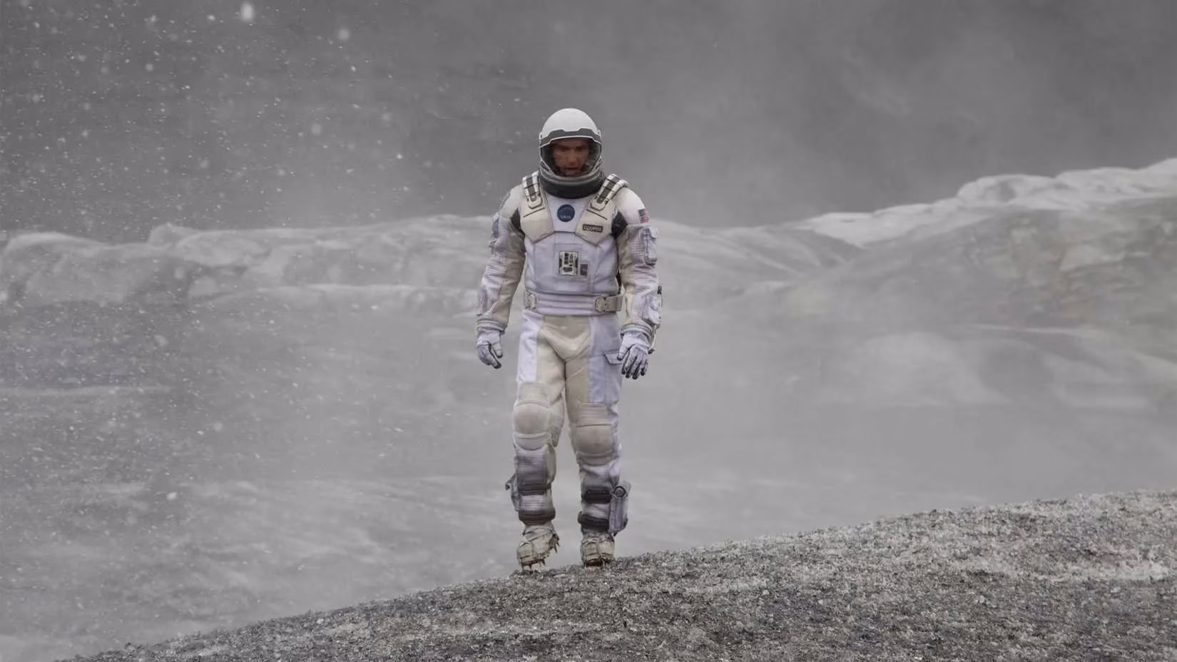 oppenheimer-runtime-how-christopher-nolan-s-three-hour-biopic-compares-to-other-epics-image-2